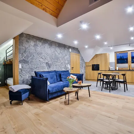 Nad Osada Apartment